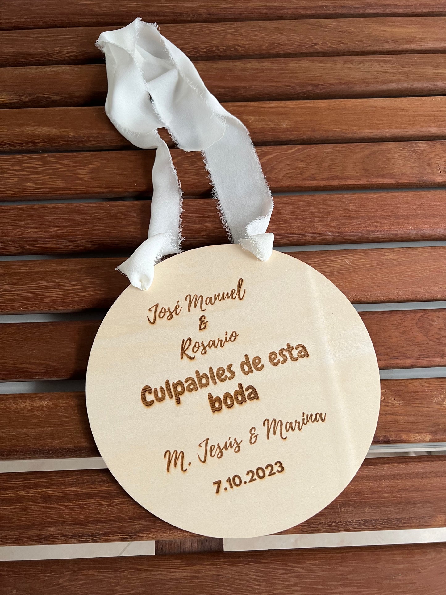 Cartel sois los culpables de...