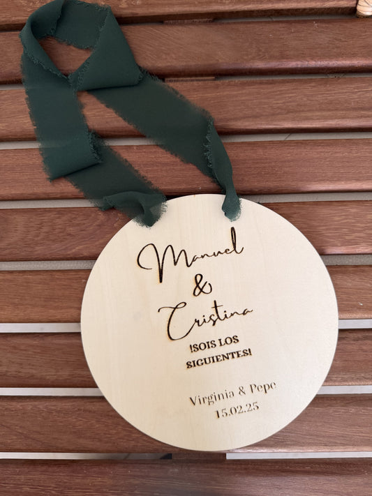 Cartel los siguientes