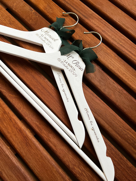 Perchas grabadas sois los siguientes