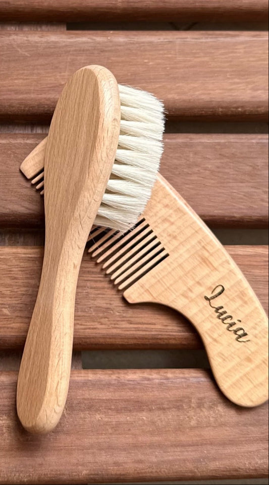 Cepillo y peine personalizados